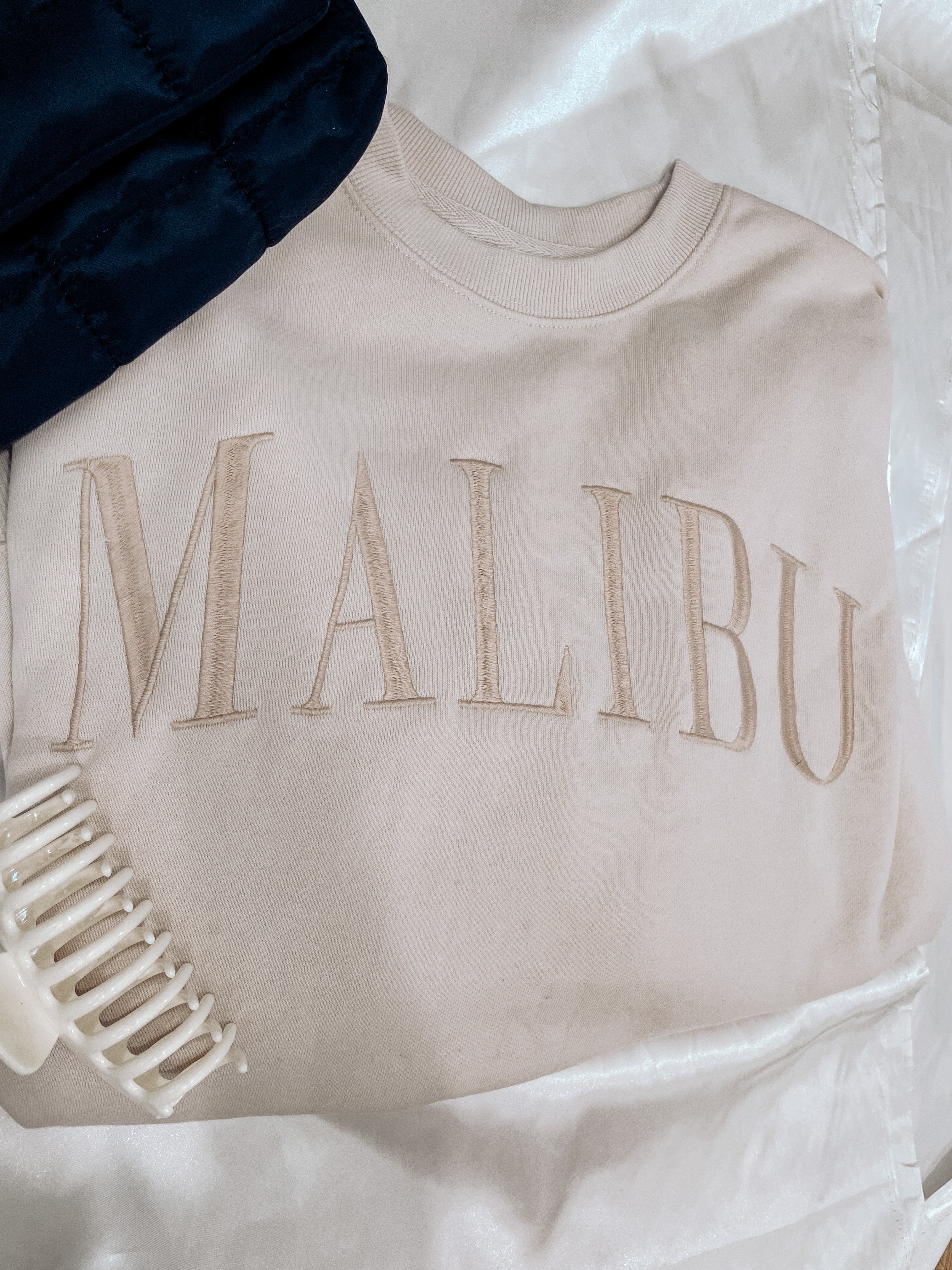 Malibu Oversized Sweatshirt