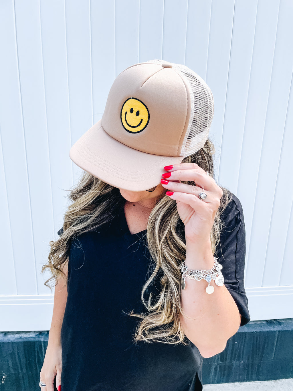 Smiley Girl Hat (Tan)