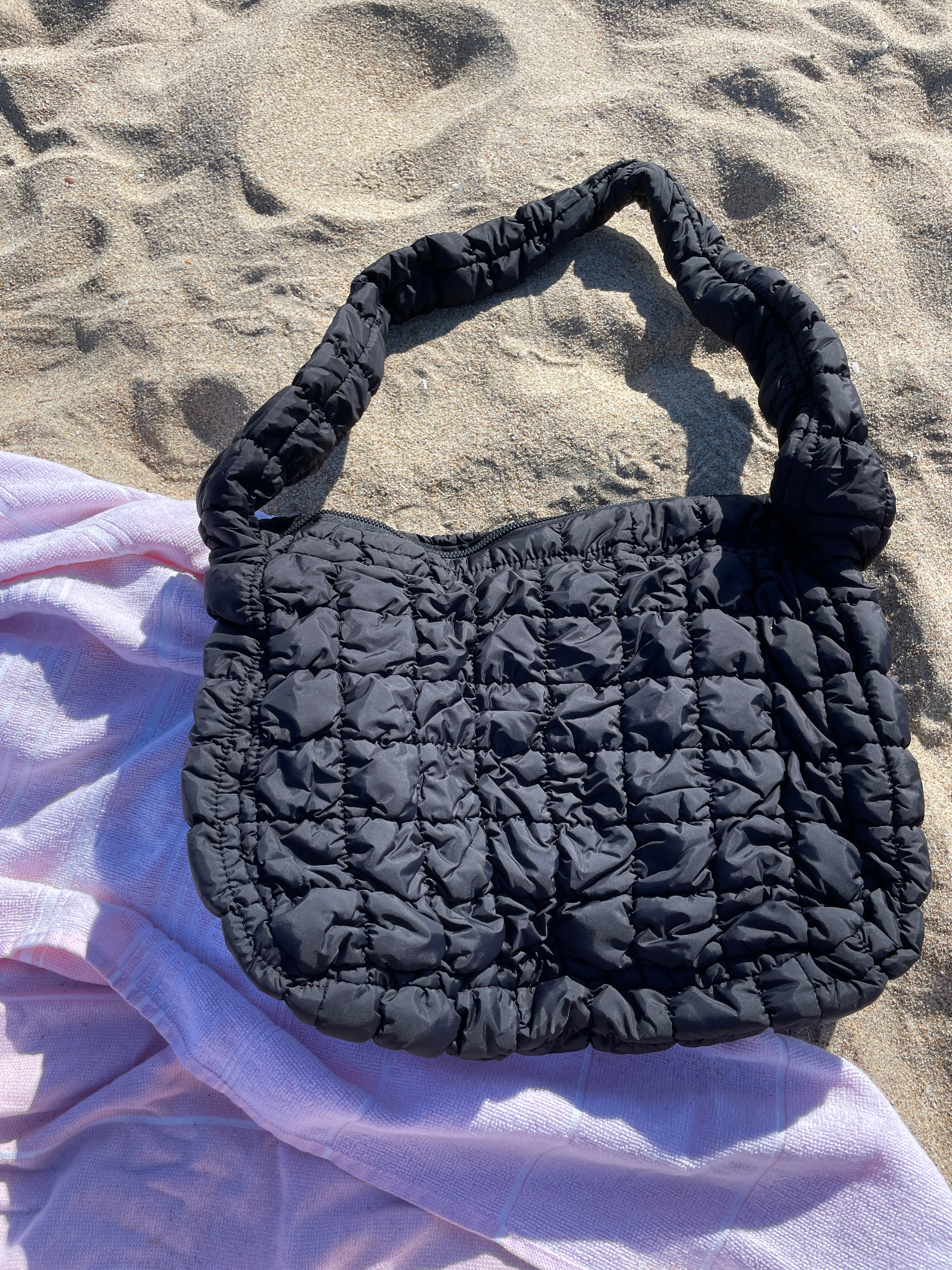 Quilted Hobo Handbag (Black)